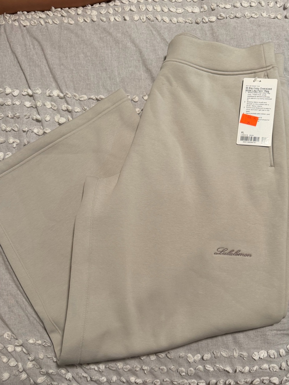 Lululemon- Womens Big Cozy Oversized Wide-Leg Pant - Dove Gray